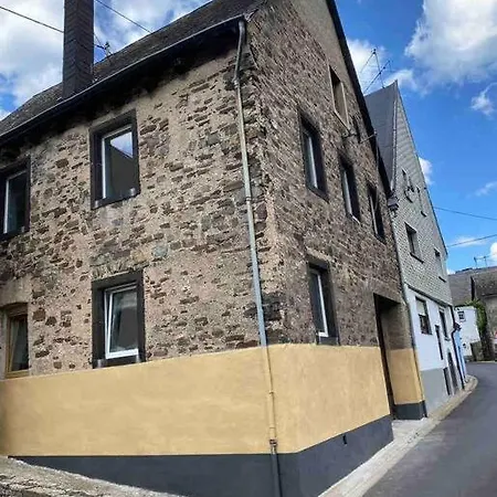 Helles, Gemuetliches Haus Mit Moselblick * Mueden