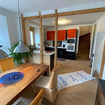 Hébergement de vacances Helles, Gemuetliches Haus Mit Moselblick *