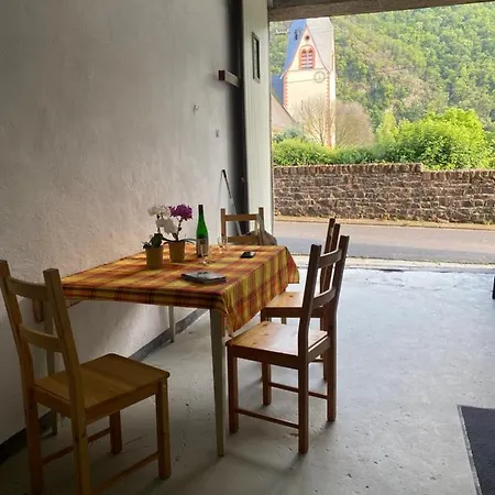 Helles, Gemuetliches Haus Mit Moselblick * Mueden