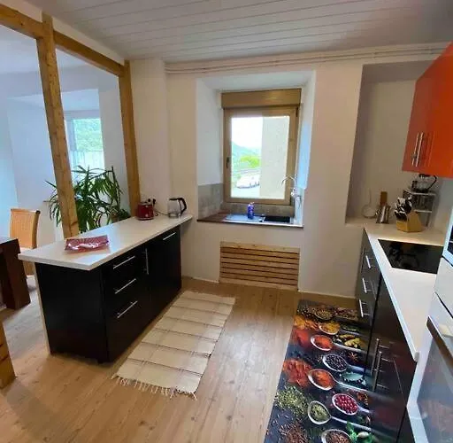 Helles, Gemuetliches Haus Mit Moselblick Casa de Férias