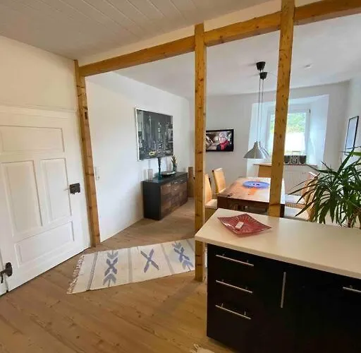 Helles, Gemuetliches Haus Mit Moselblick