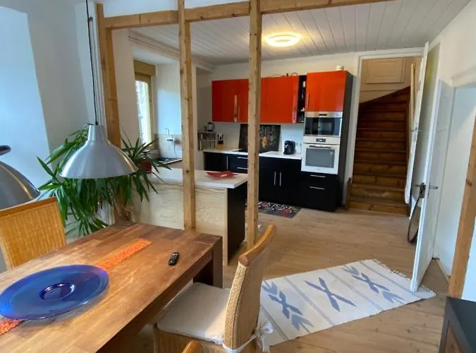 Casa de Férias Helles, Gemuetliches Haus Mit Moselblick *