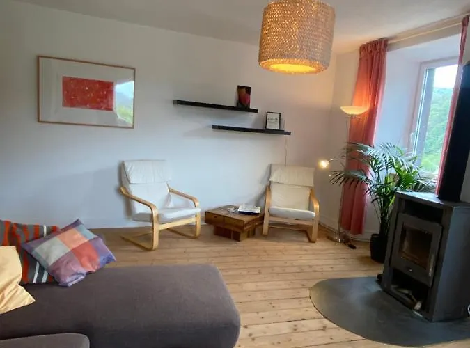 Casa de Férias Helles, Gemuetliches Haus Mit Moselblick *