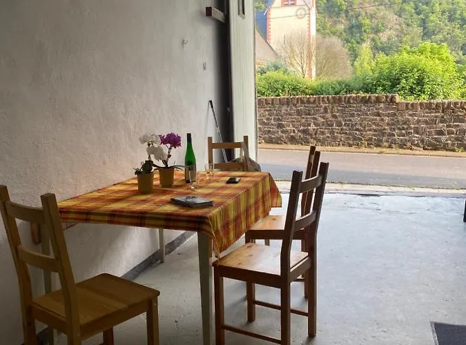 Helles, Gemuetliches Haus Mit Moselblick * Müden